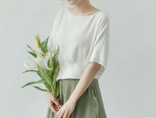 edoa Silk Crepe de Chine Pleated Crop Top