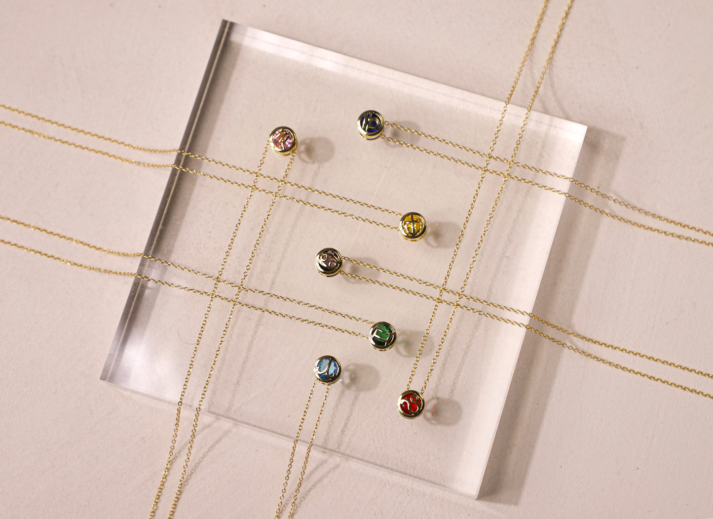 edoa Dainty Minimalist Zodiac Birthstone Necklace