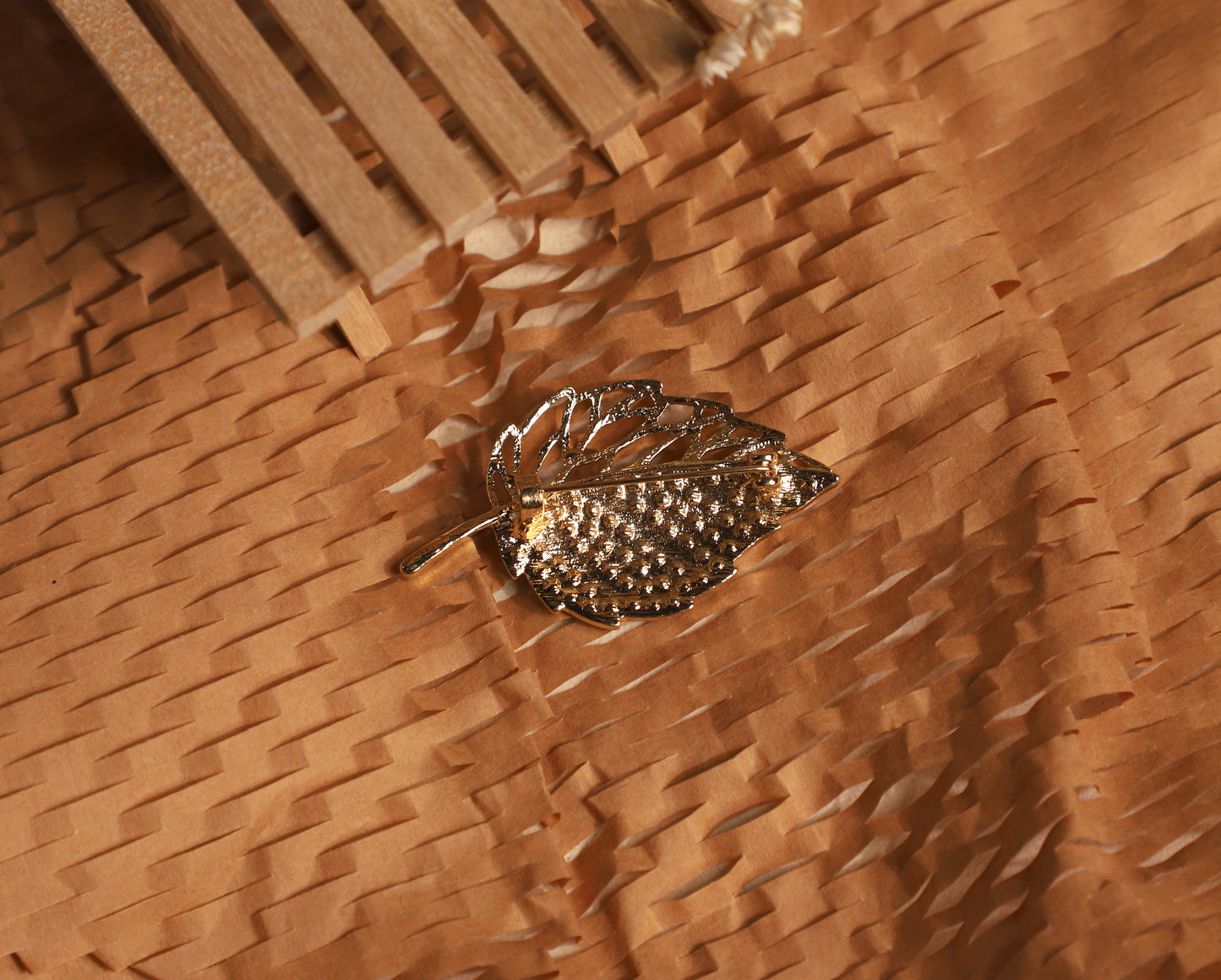 edoa Half-Pave Gold Leaf Brooch