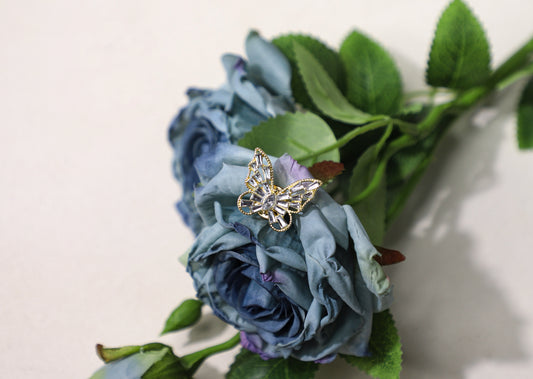 edoa Dainty Minimalist Diamond Butterfly Brooch