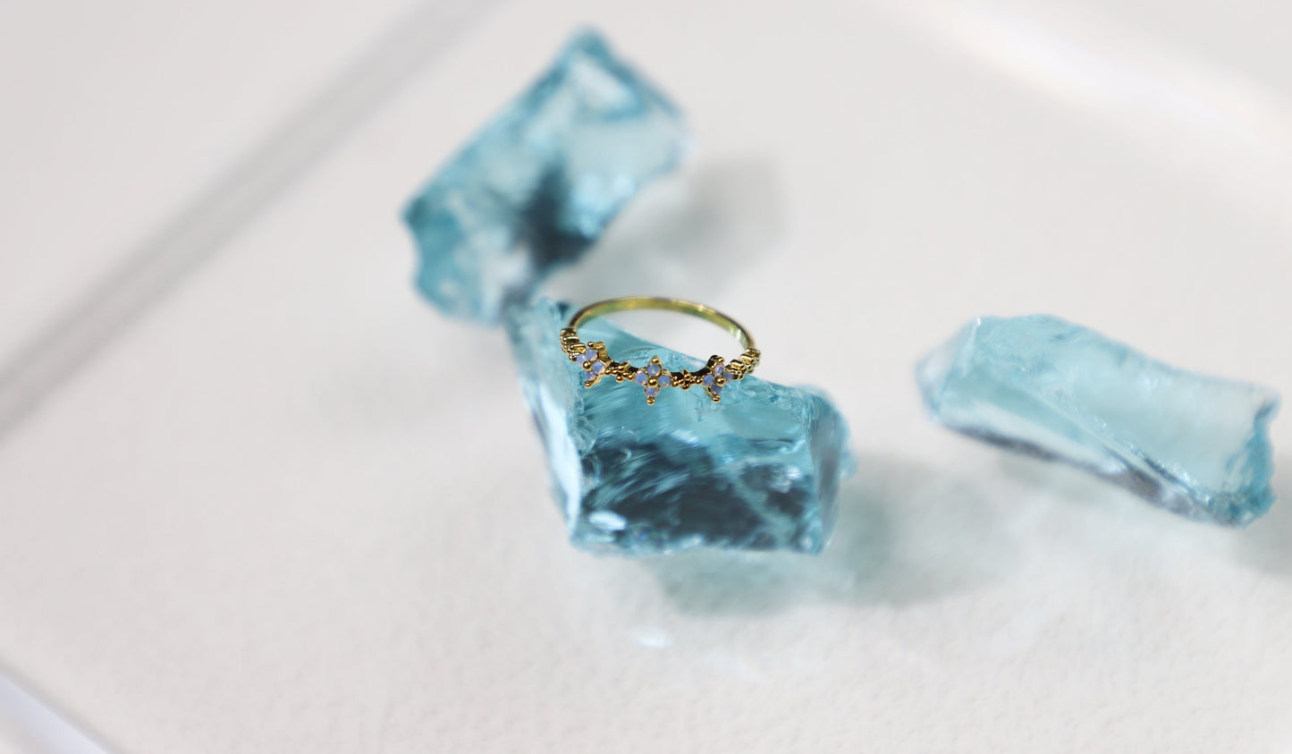 leaf clover triple floral ring
