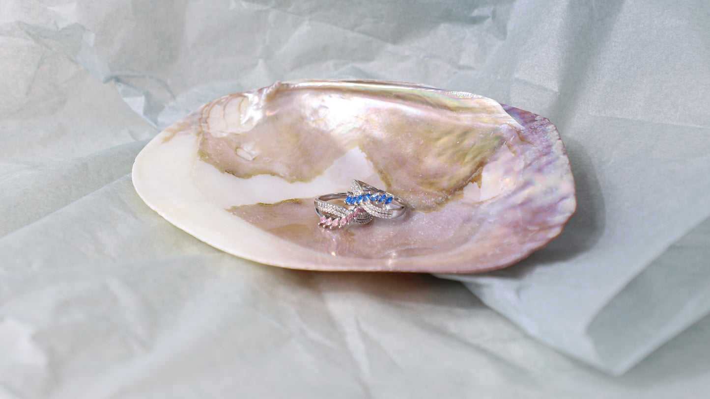 Mariquesa birthstone spiral ring