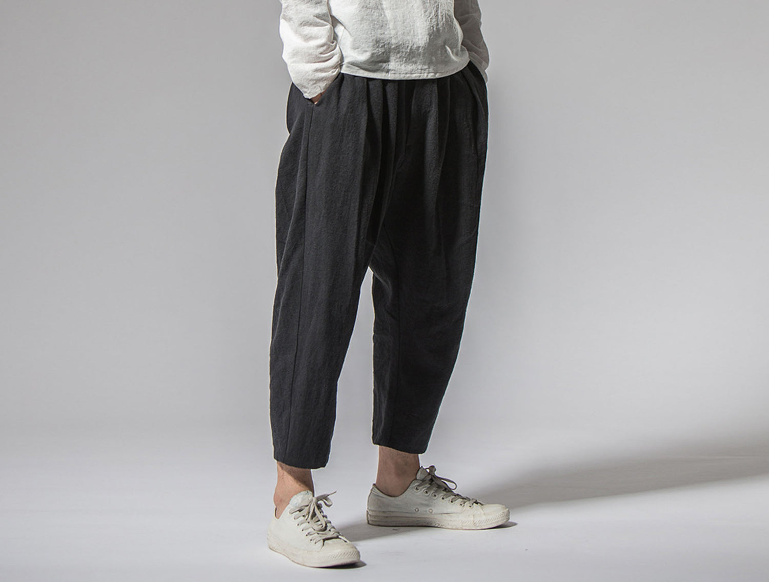 edoa Pleated Linen Cotton Blend Pants
