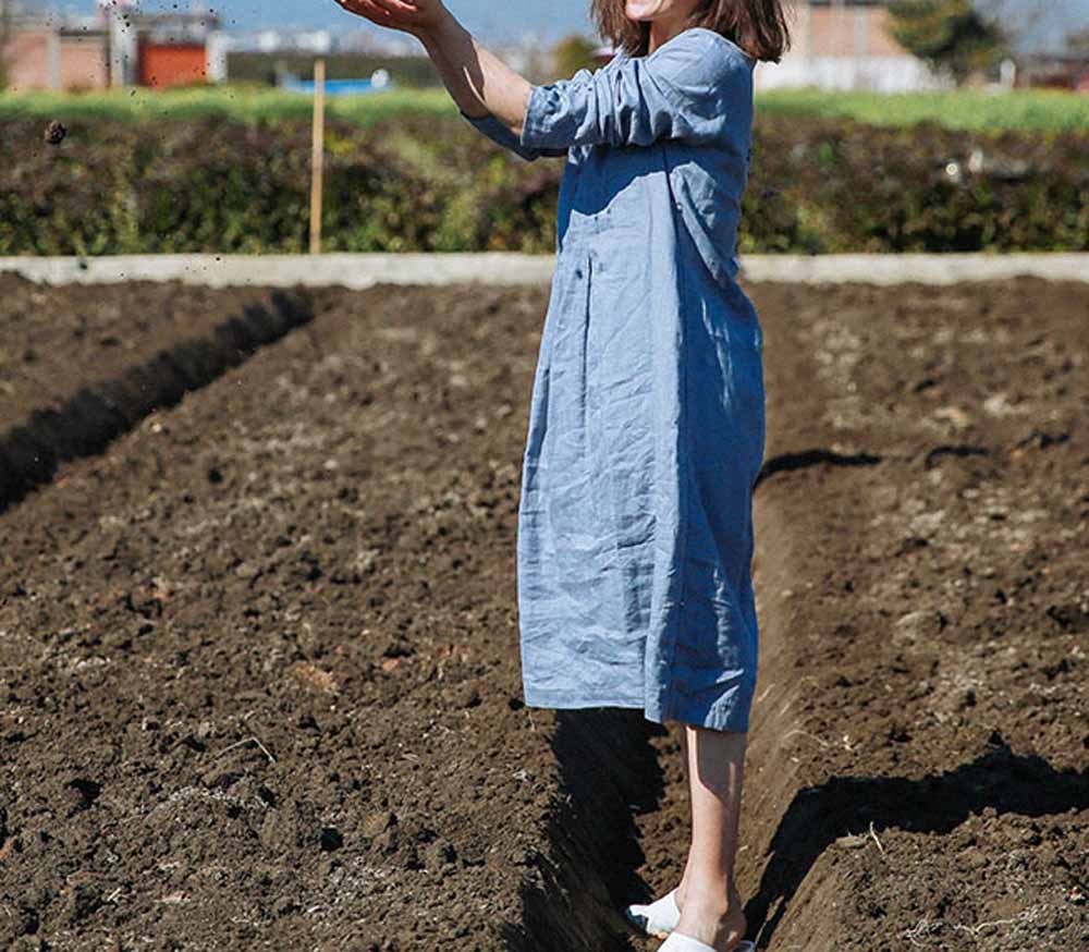 edoa Blue Linen Pleated Dress