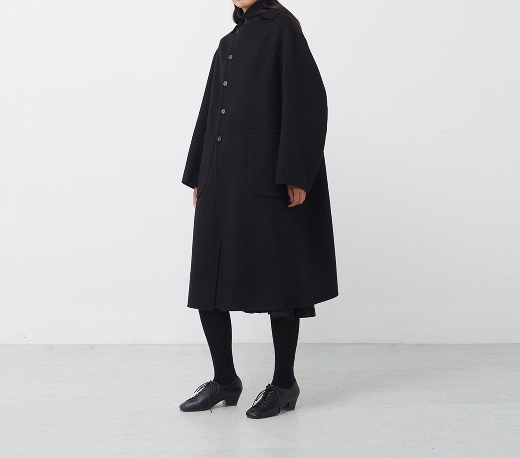 edoa Double Faced Wool Cocoon Coat