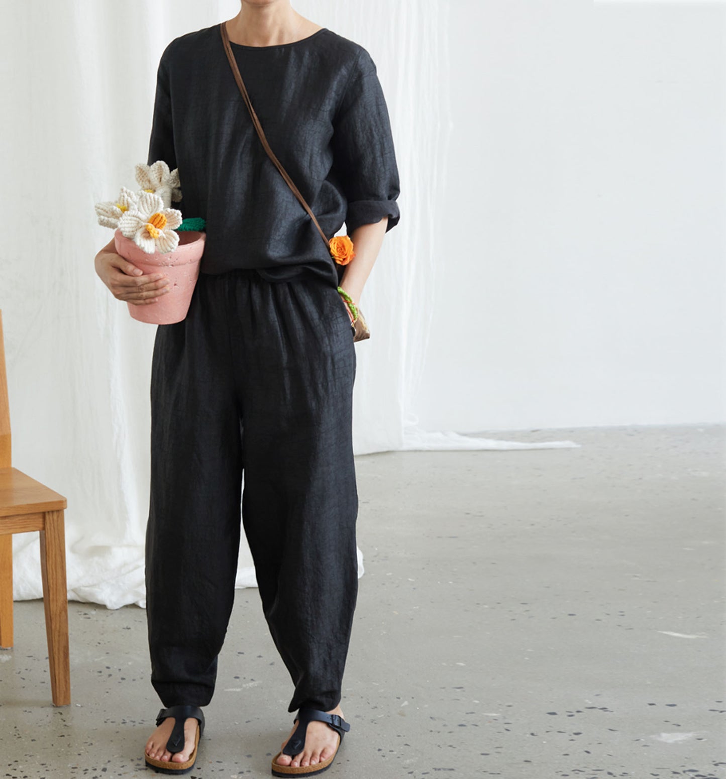 edoa Distressed Mud Silk Tapered Pants