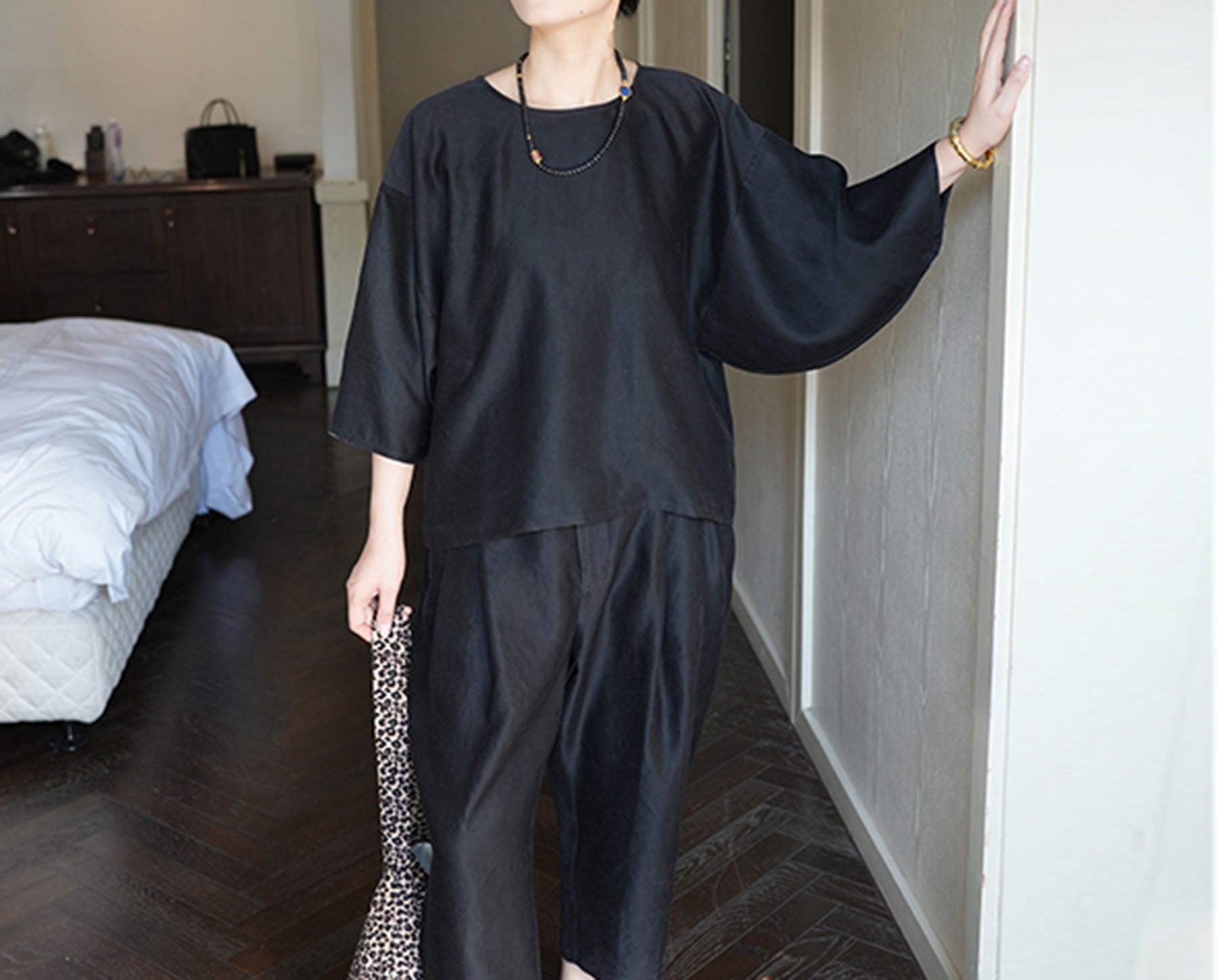 edoa Cracked Mud Silk Charmeuse Tee