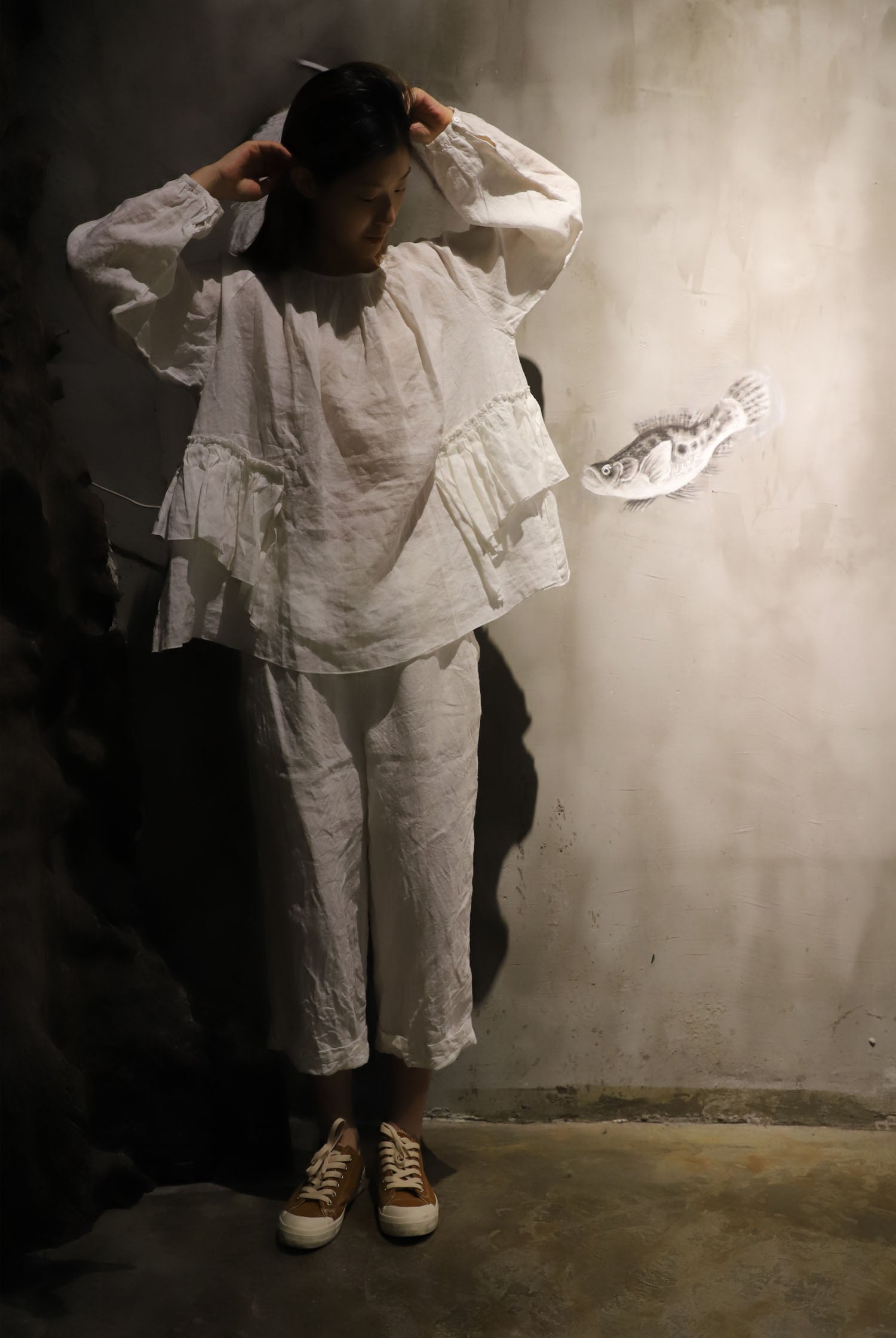 edoa White French Linen 2-way Ruffle Poem Tunic