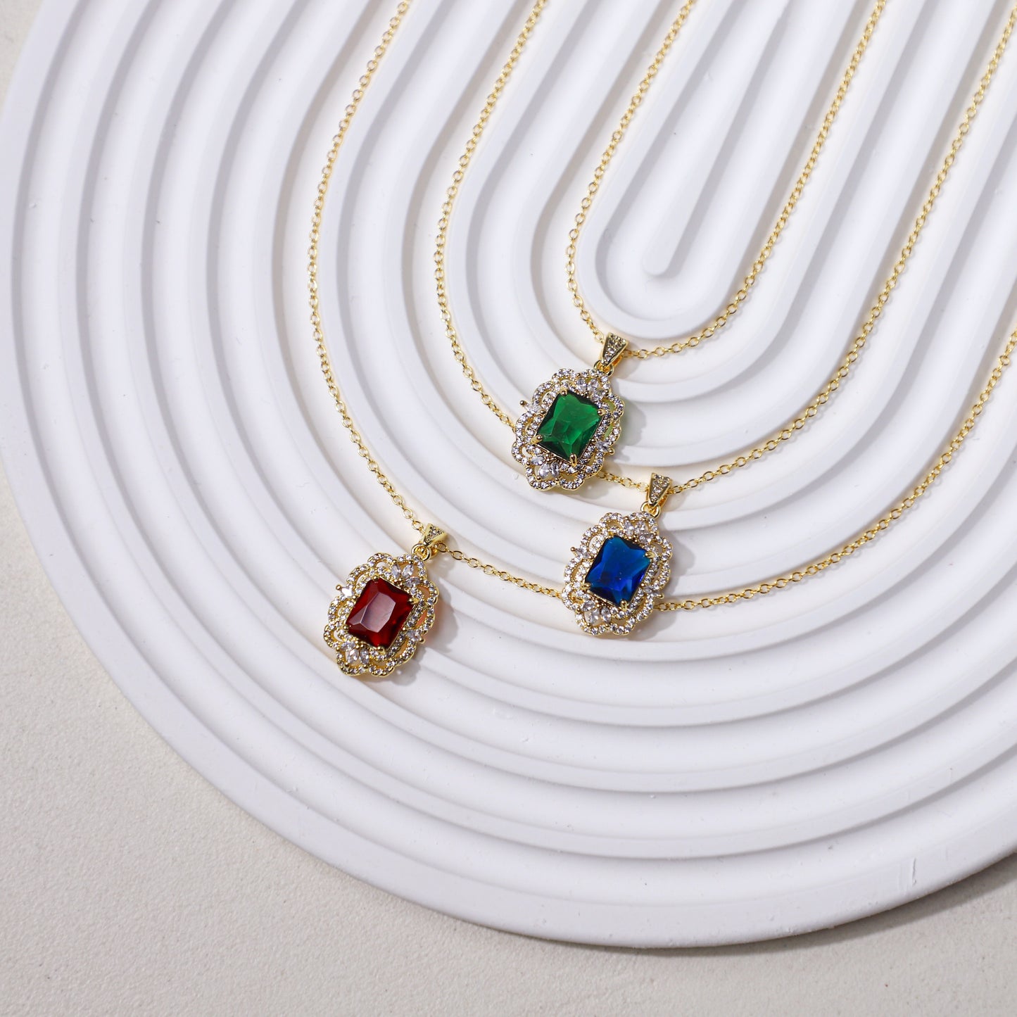 edoa Vintage Victorian Rectangle Halo Gemstone Necklace 