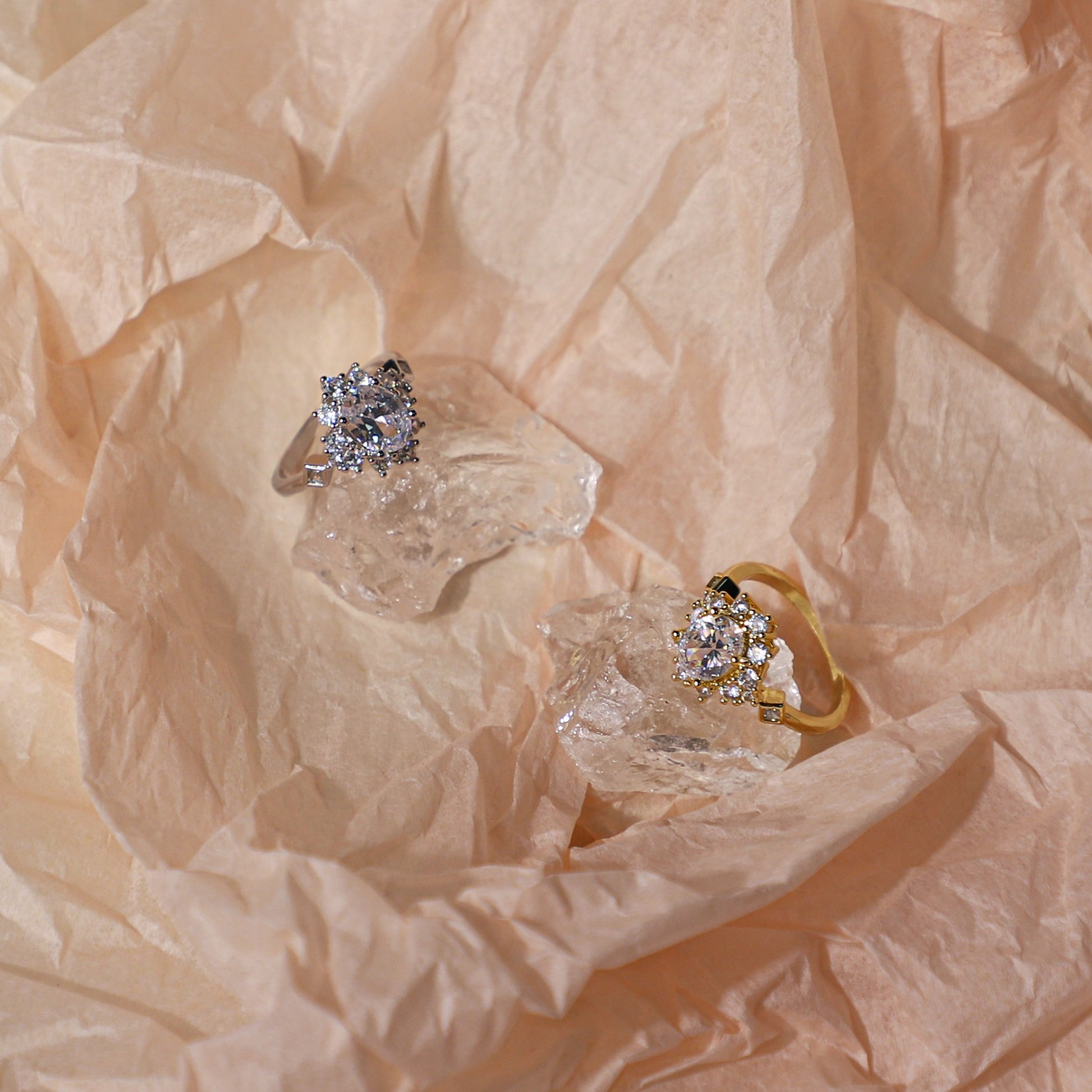 edoa Vintage Snow Flake Diamond Ring