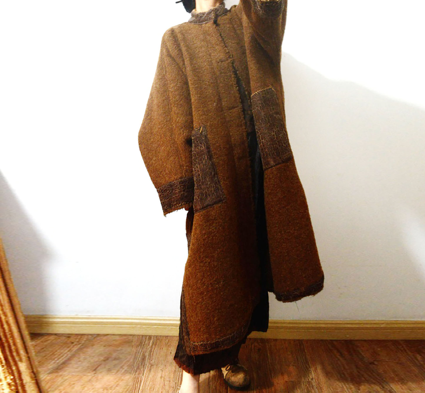 edoa Reversible Sherpa Wool Chinese Coat