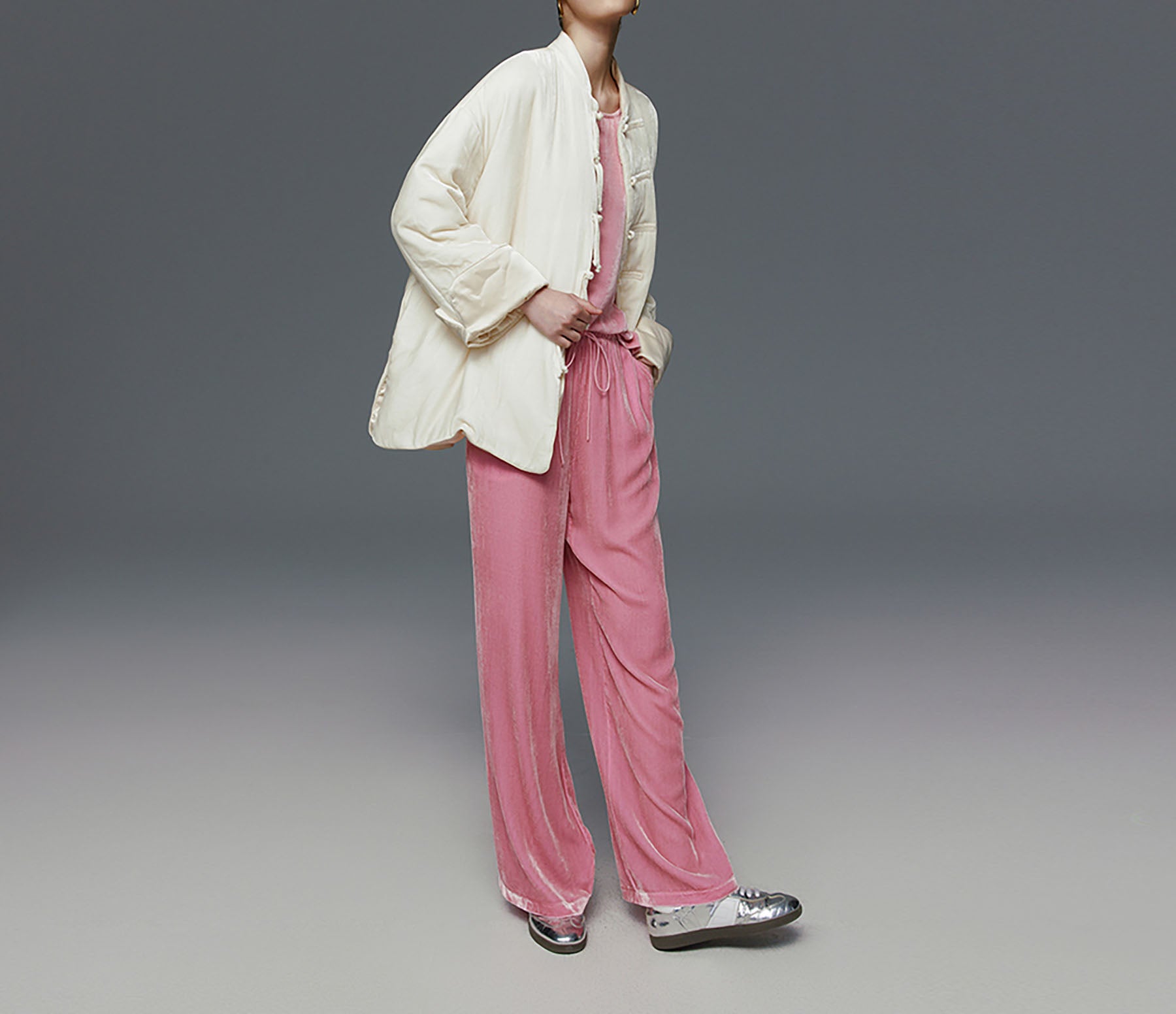 edoa Silk Velvet Quilted Crop Jacket