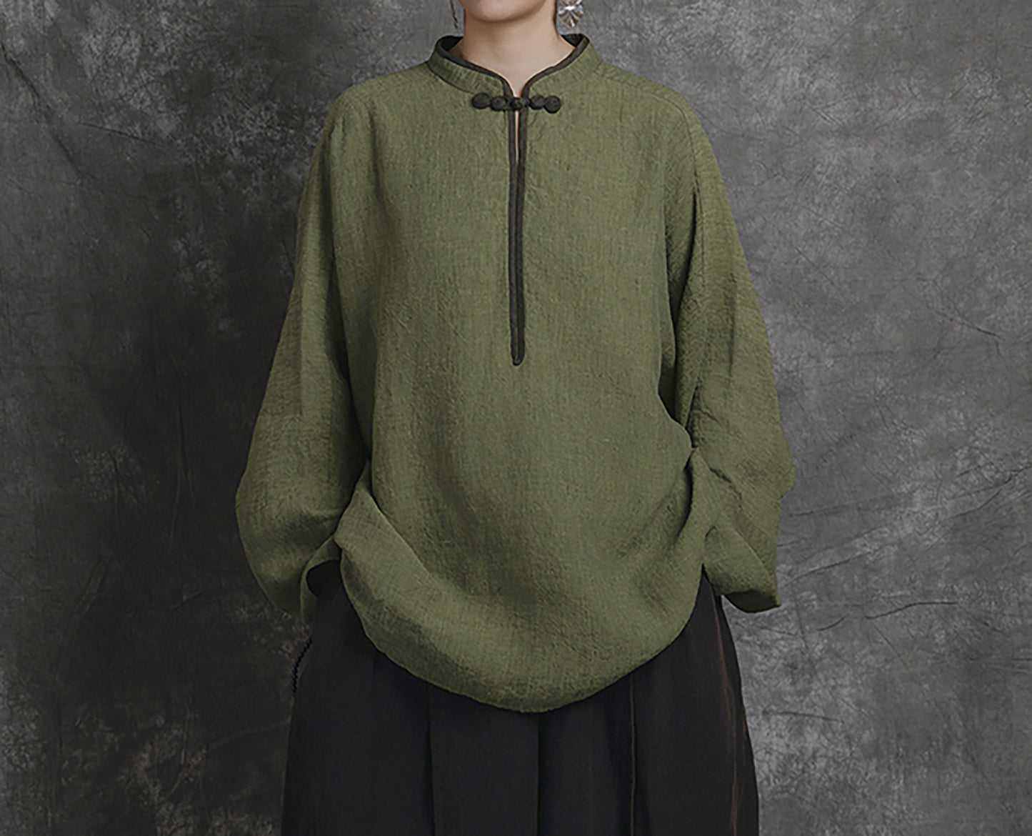 edoa Loose Yarn Dyed Linen Batwing Blouse