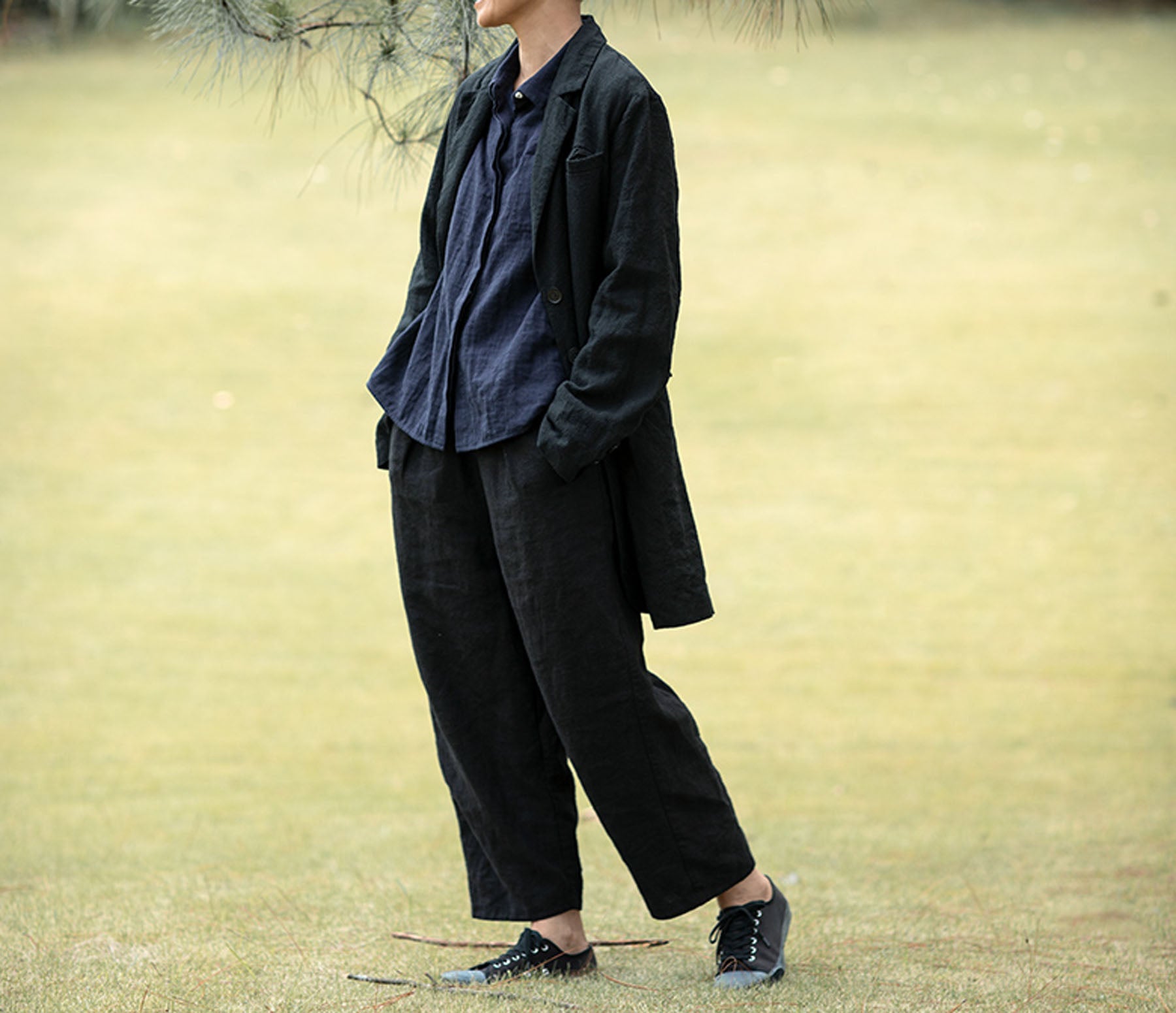 edoa Black Heavy Weight Washed Linen Blazer
