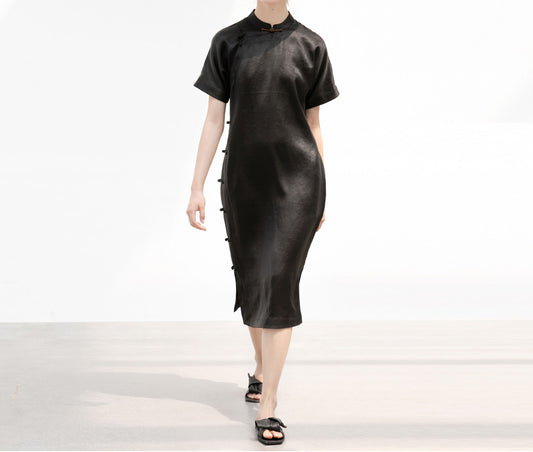 edoa Mud Silk Charmeuse Short Sleeves Qipao