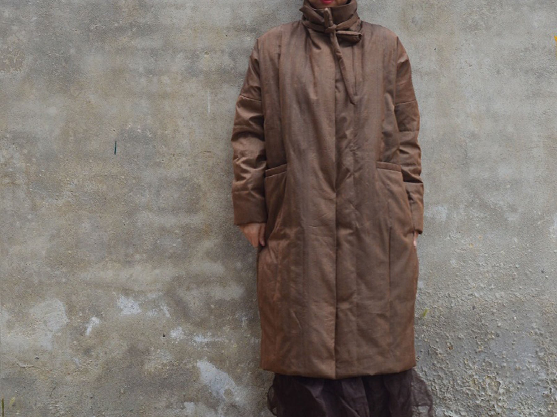 edoa Loose Fitting Dupioni Silk Cocoon Shape Down Coat