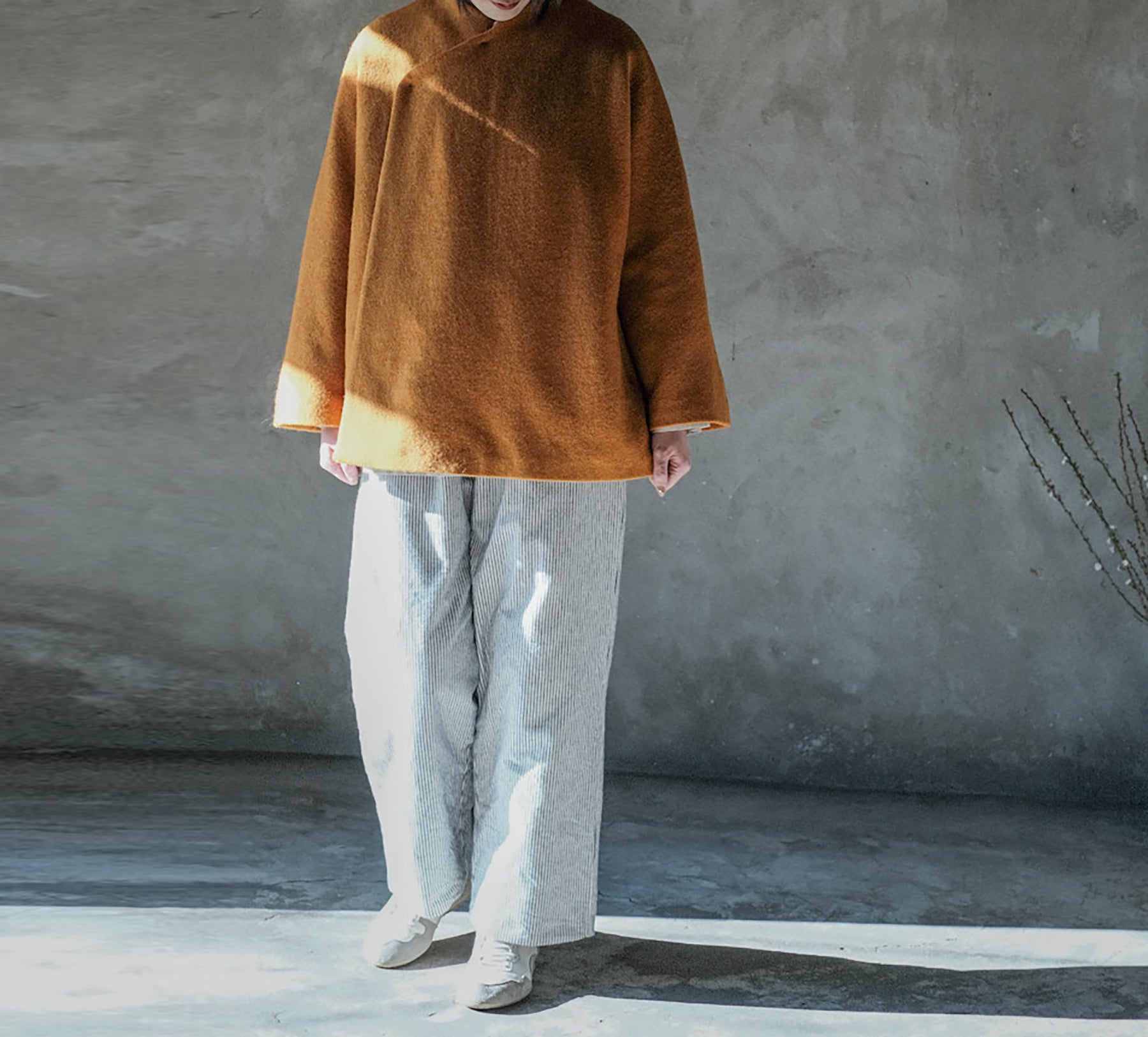 EDOA Wool Diagonal Placket Chinese Jacket