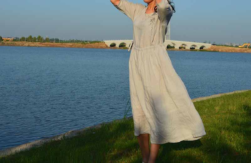 edoa Hand Embroidered Ramie Dress