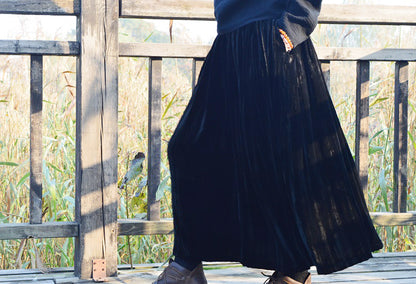 edoa Crinkled Silk Velvet Skirt