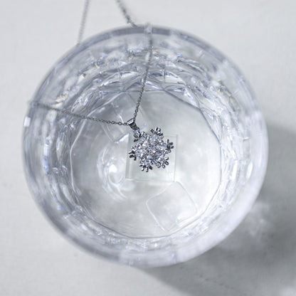 edoa Winter Frost Snowflake Necklace