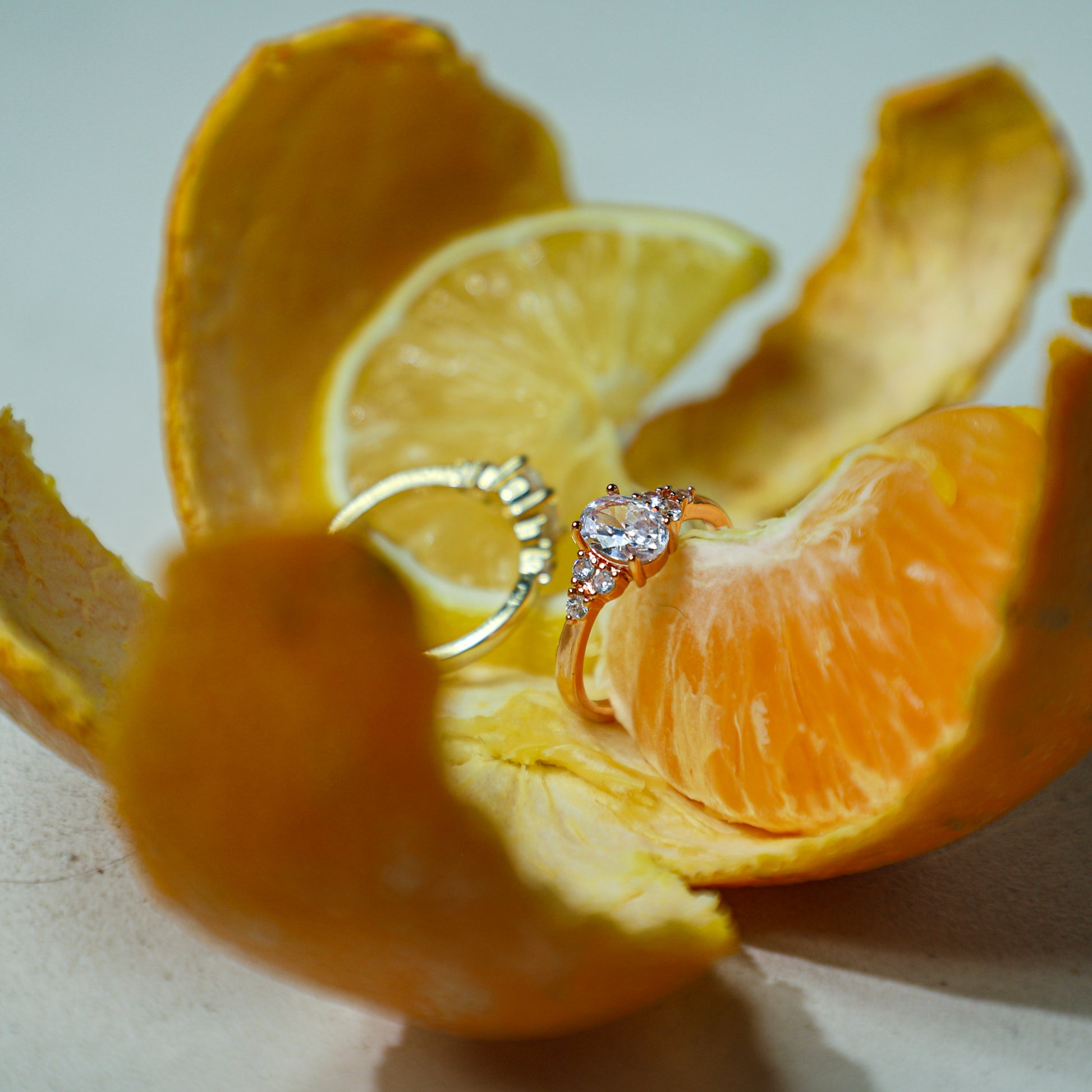 edoa Minimalist Dainty Oval Diamond Ring