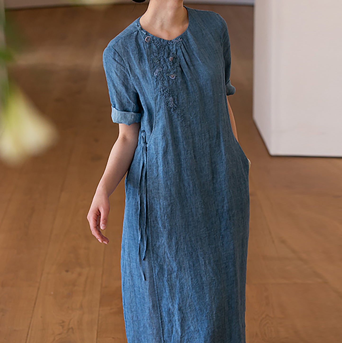 edoa Hand Embroidered Tie Dyed Ramie V-neck Chinese Dress 