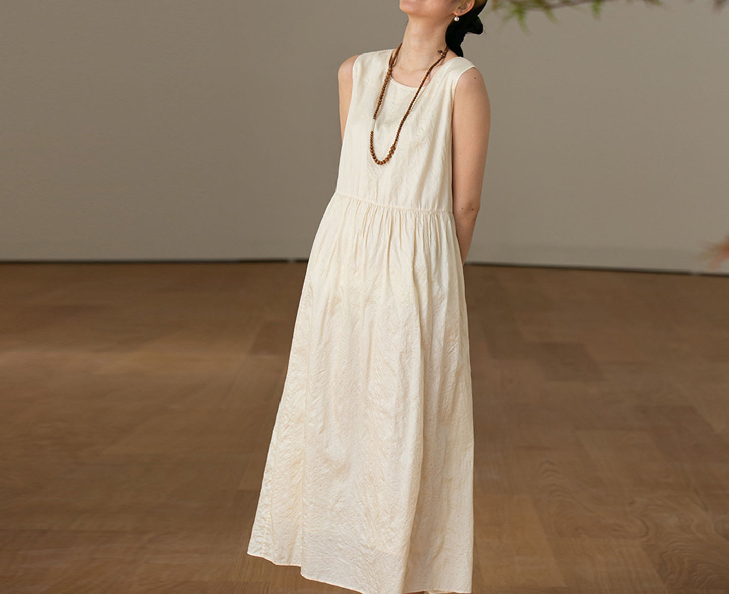 edoa Tussah Silk Sleeveless Dress