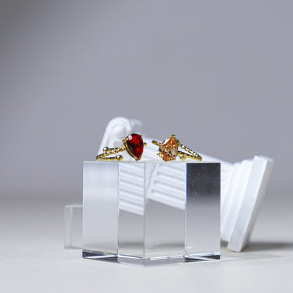 edoa Adjustable Classic Teardrop Gemstone Ring