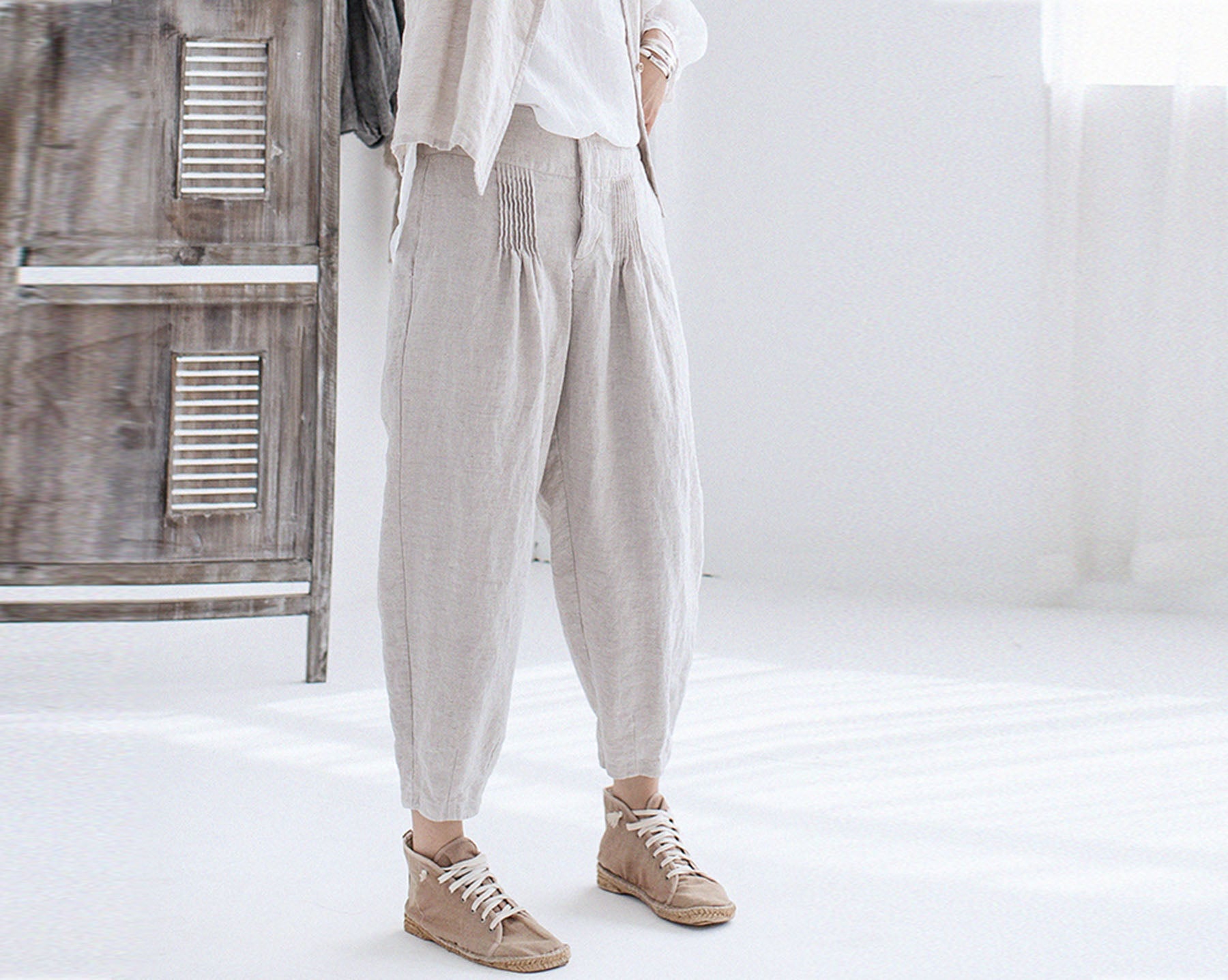 edoa Flax Linen Pants with Pintuck at Waist 