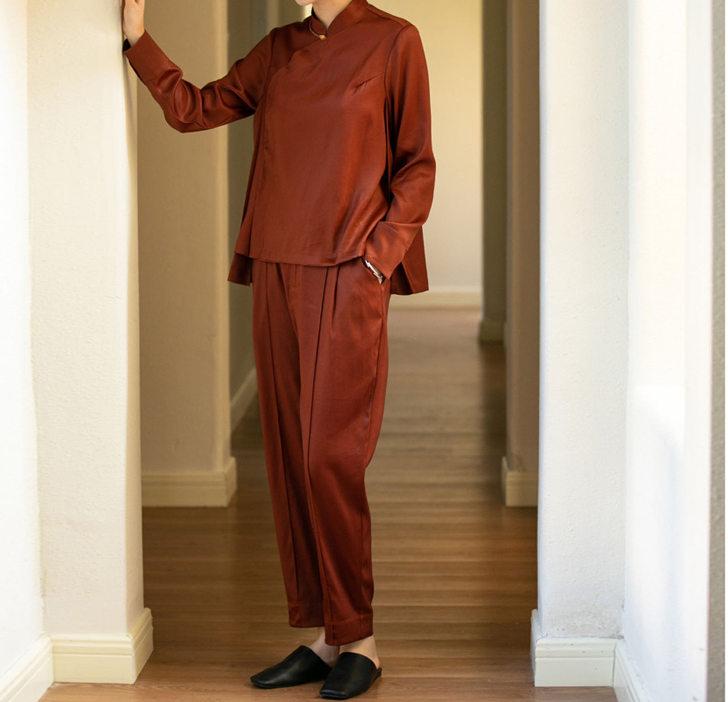 edoa Mud Silk Satin Pants
