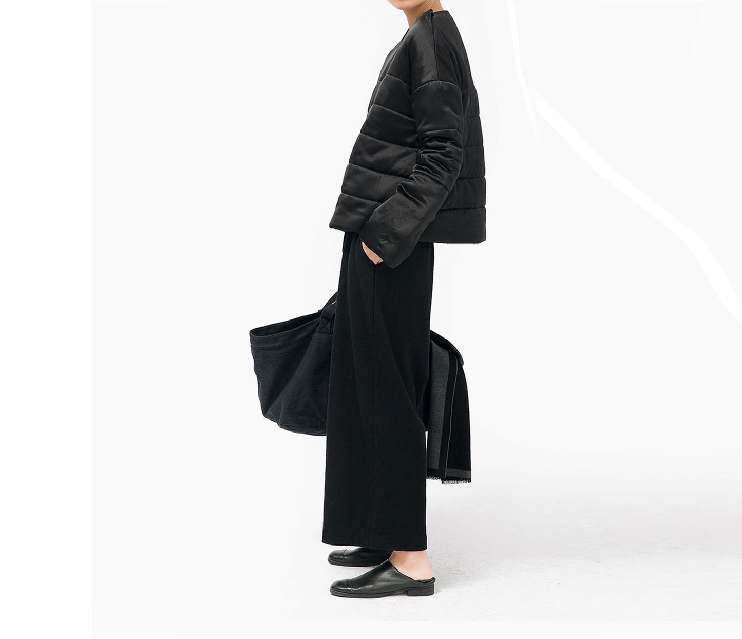 edoa Black Silk Satin Quilted Jacket 