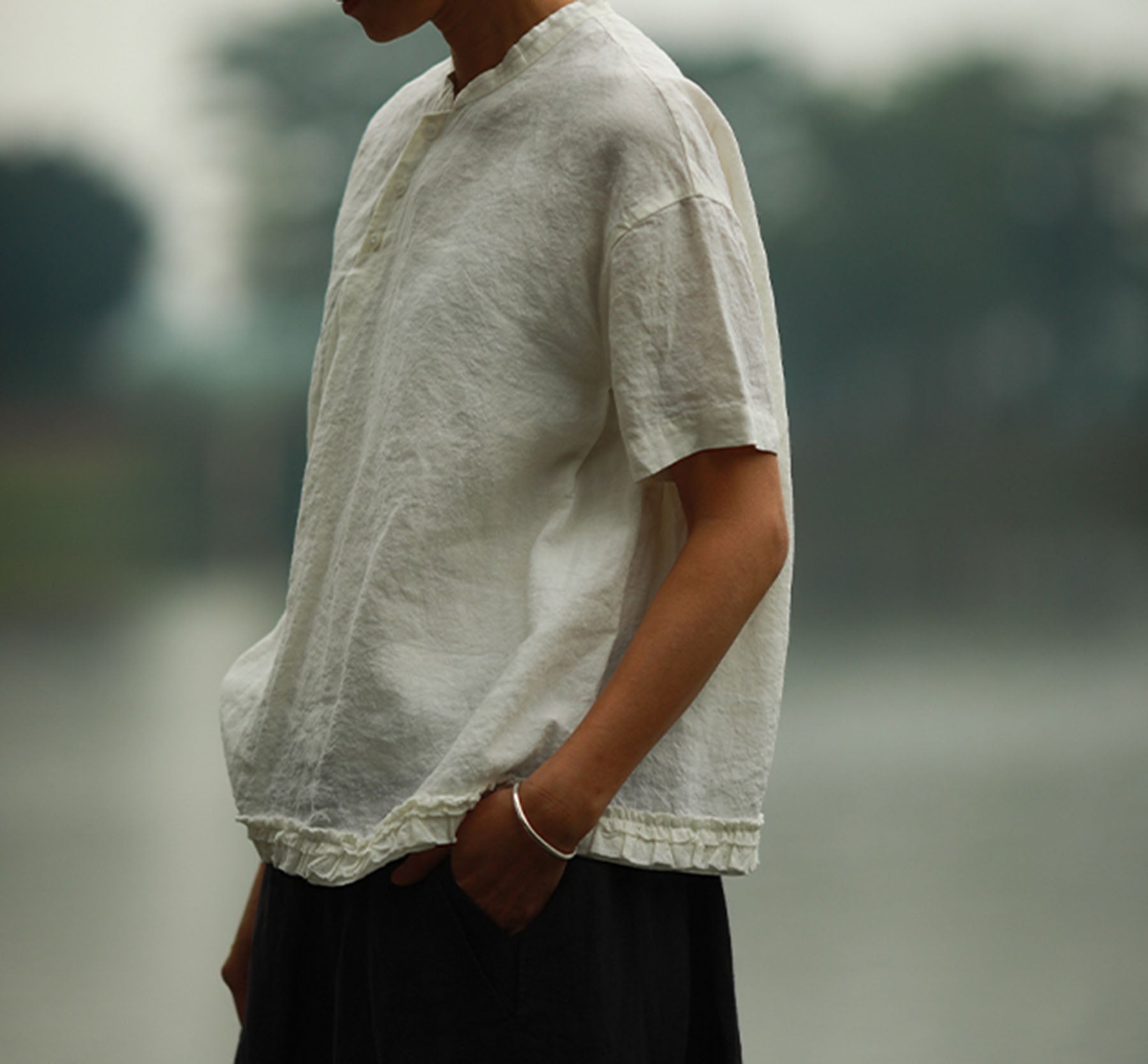 edoa Stand Collar Loose Linen Pleated Shirt 