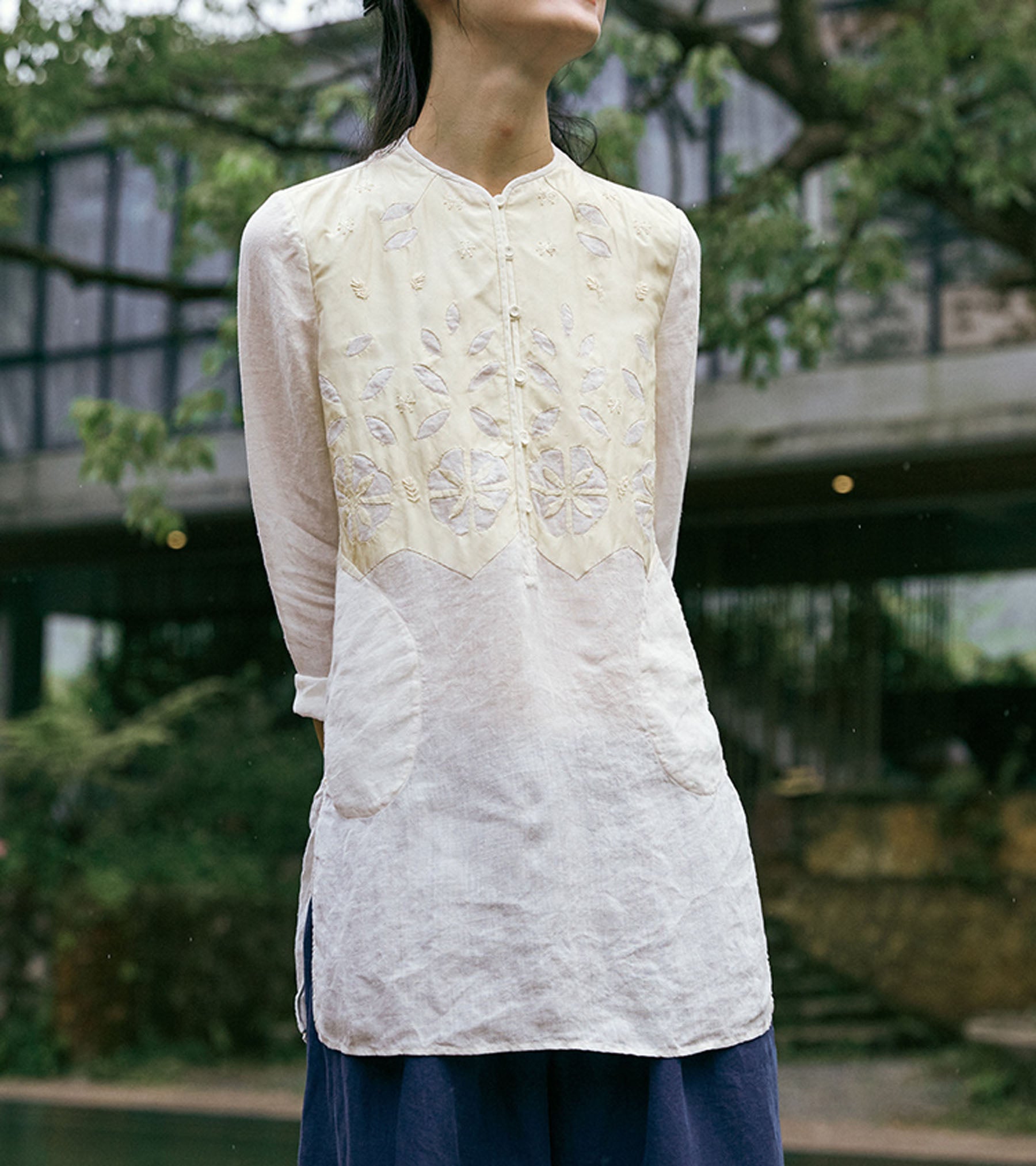 edoa Washed Linen Blouse Decored with Toned Dupioni Hand-sewn Applique' 