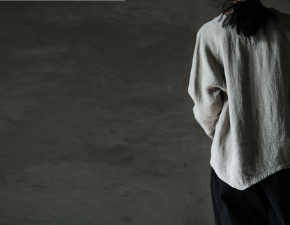 edoa Flaxl Linen Asymmetric Long Sleeve Top
