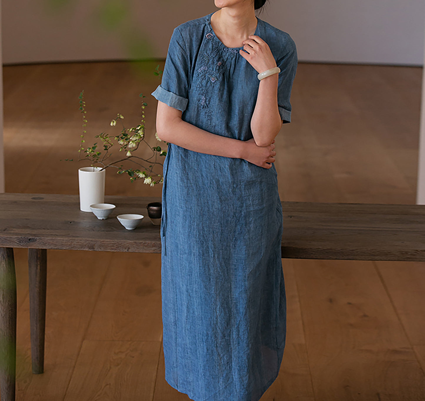edoa Hand Embroidered Tie Dyed Ramie V-neck Chinese Dress 