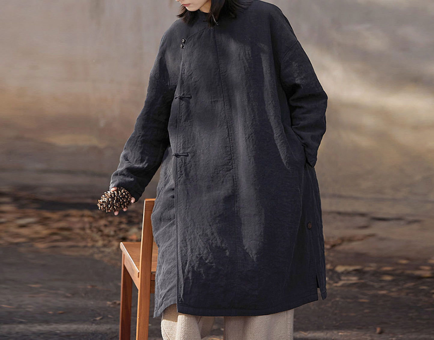 edoa Linen Padded Trapeze Coat 