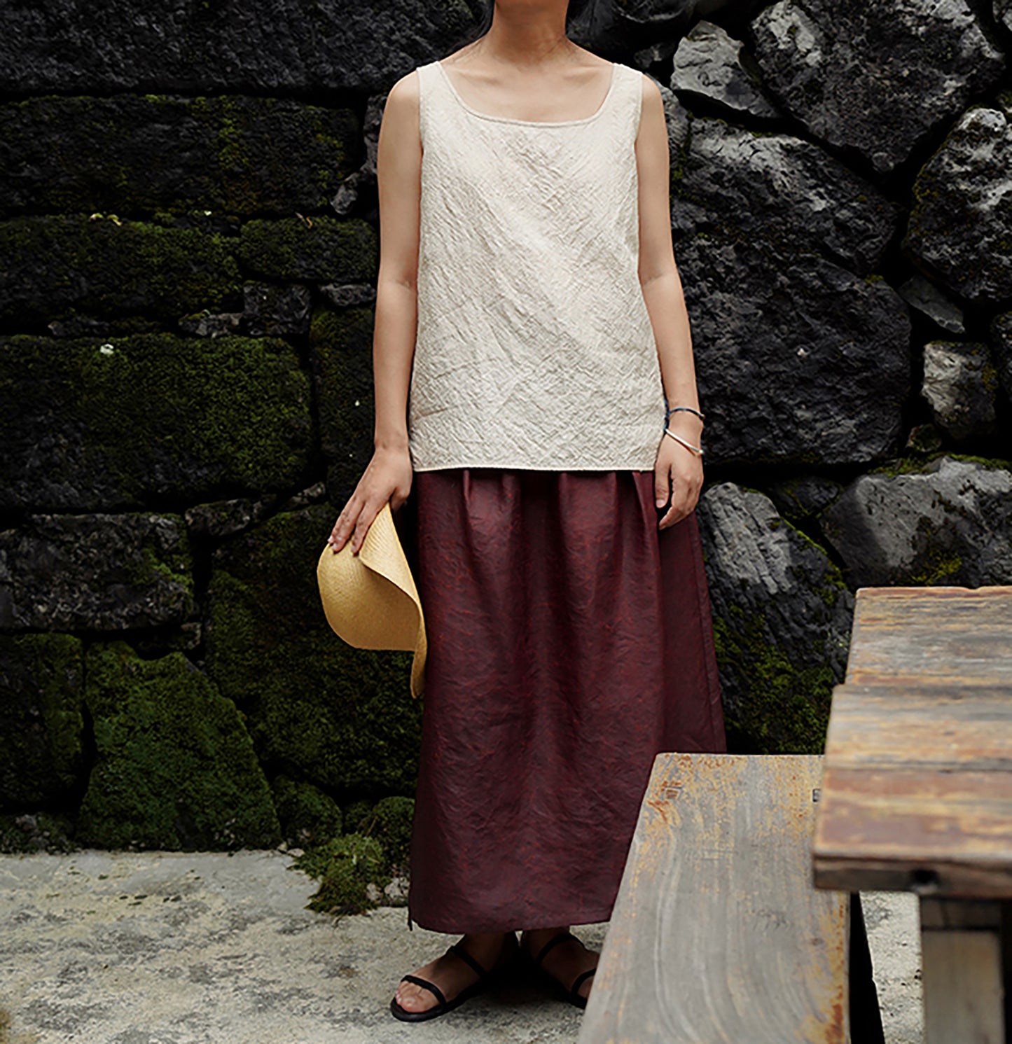 edoa Tusssh Silk Square-neck Tank Top 