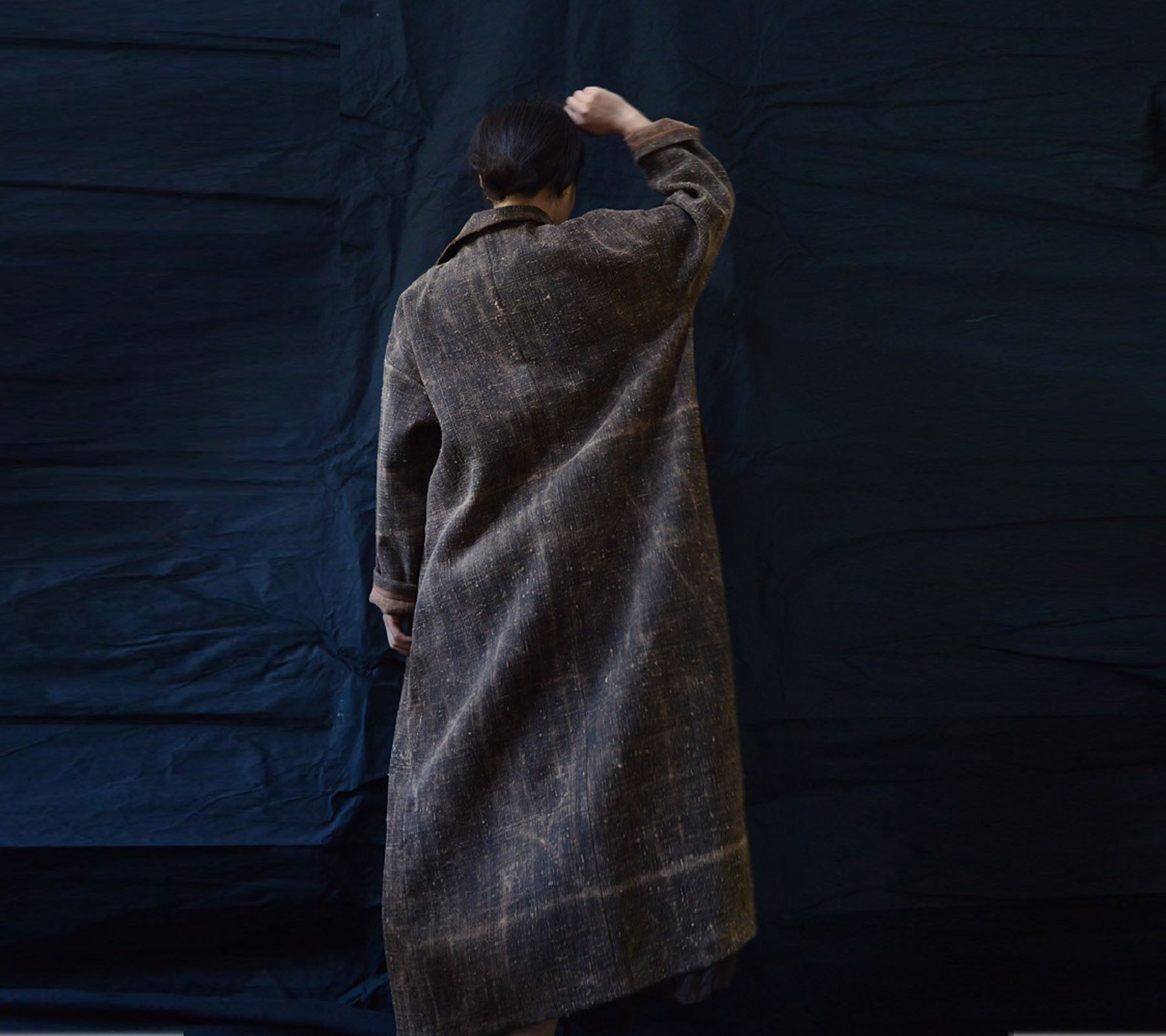 edoa Heavy Weight Distressed Mud Tussah Silk Coat