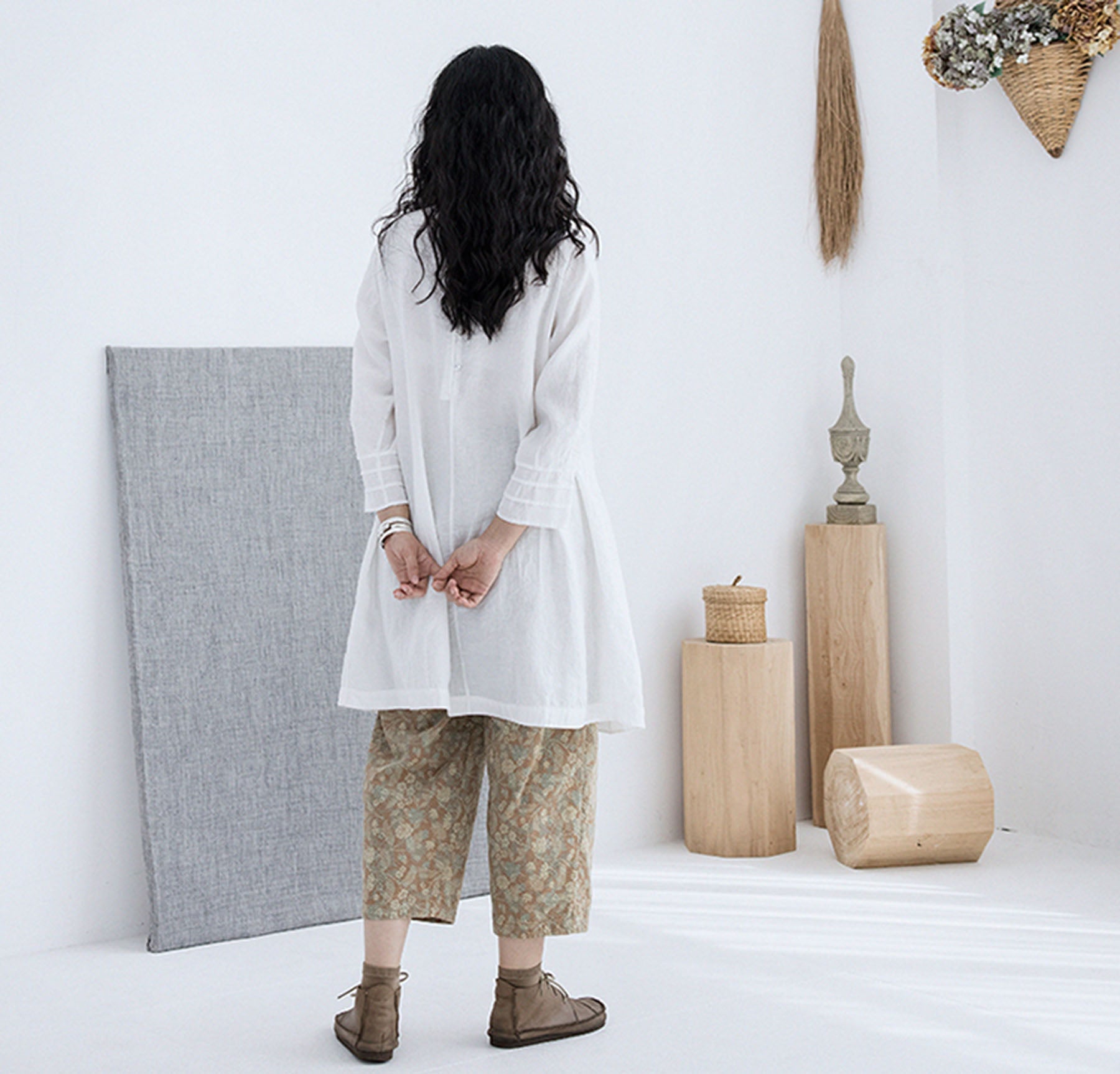 edoa Off White High Counted French Linen Pintucked Trapeze Tunic 