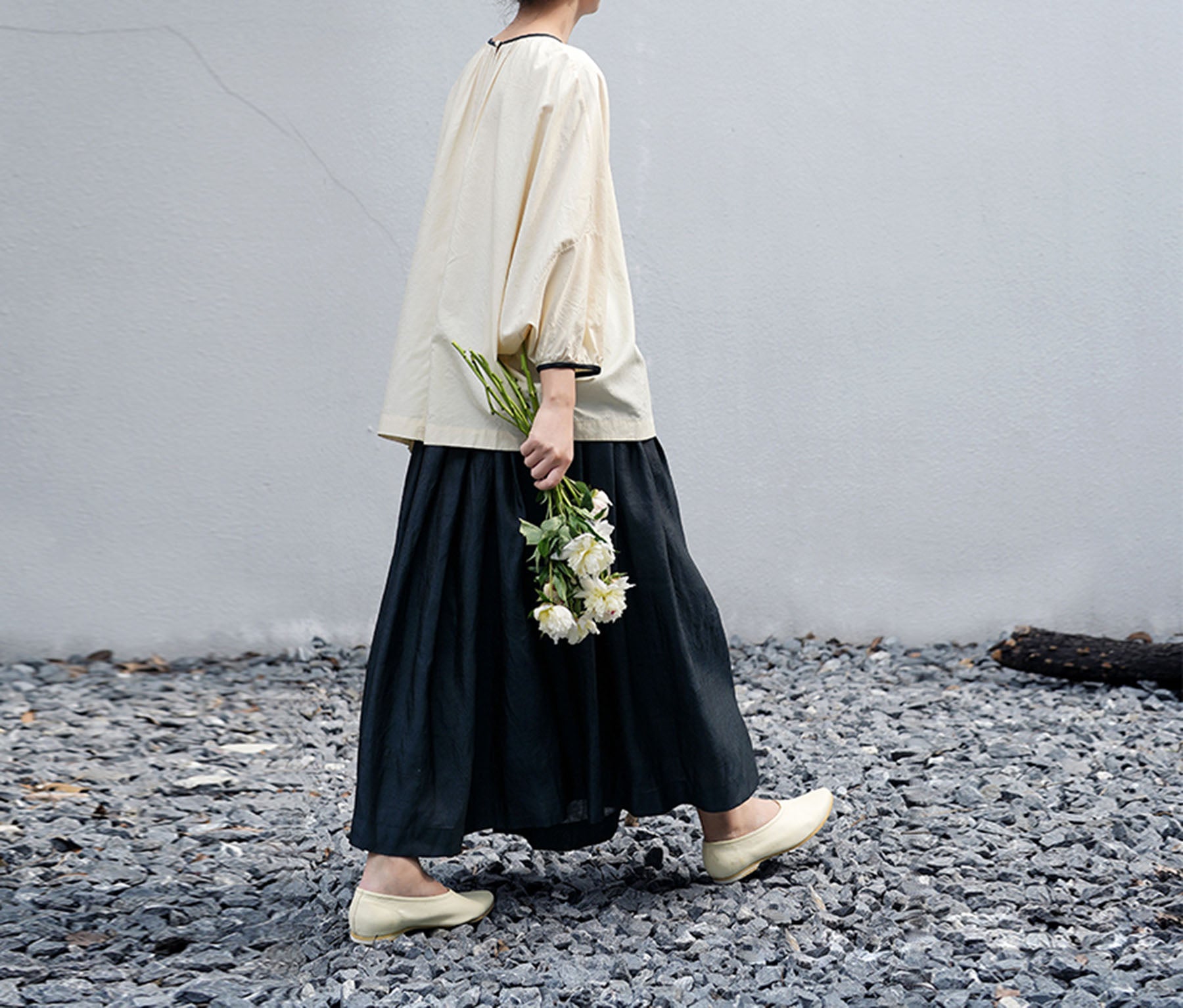 edoa Black Dupioni Tussah Silk Skirt