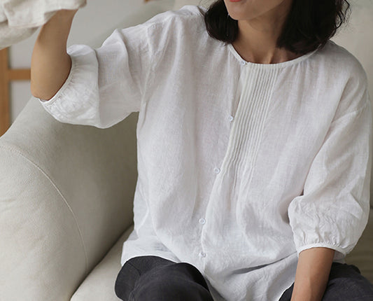 edoa Pintucked Thin Linen Blouse