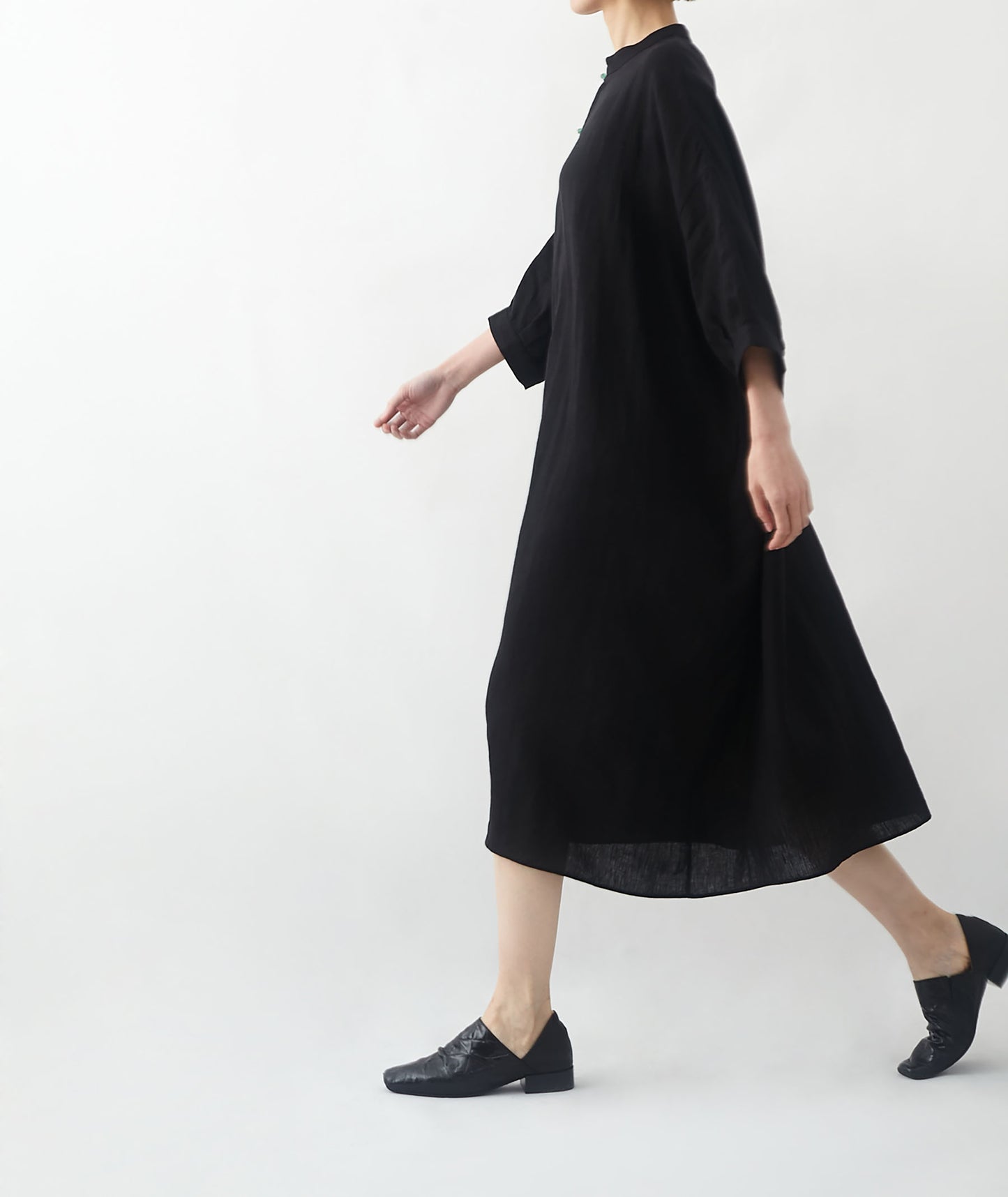 edoa Loose Fitting Linen Modified Dress