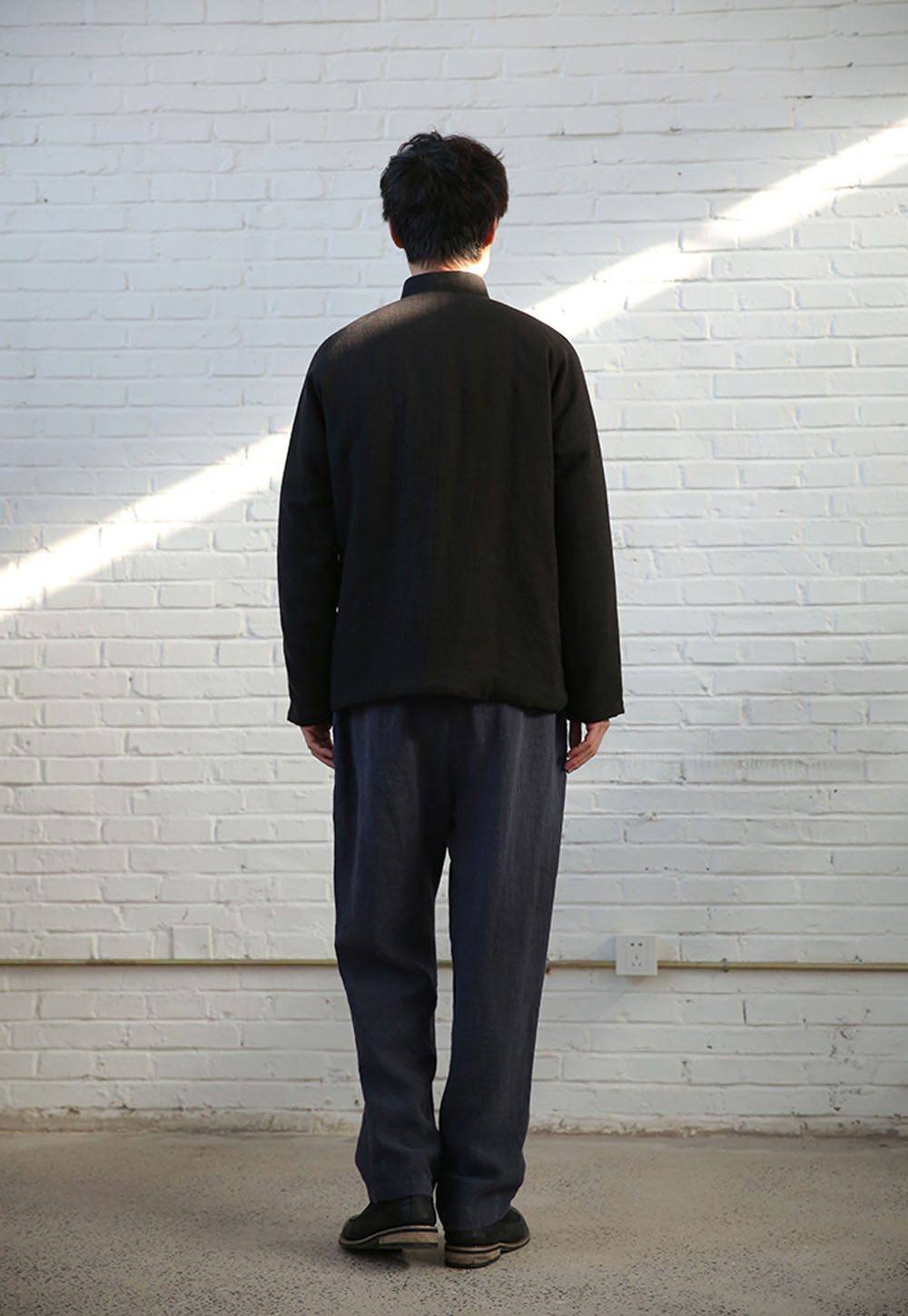 edoa Black Stand Collar Padded Tang Suit