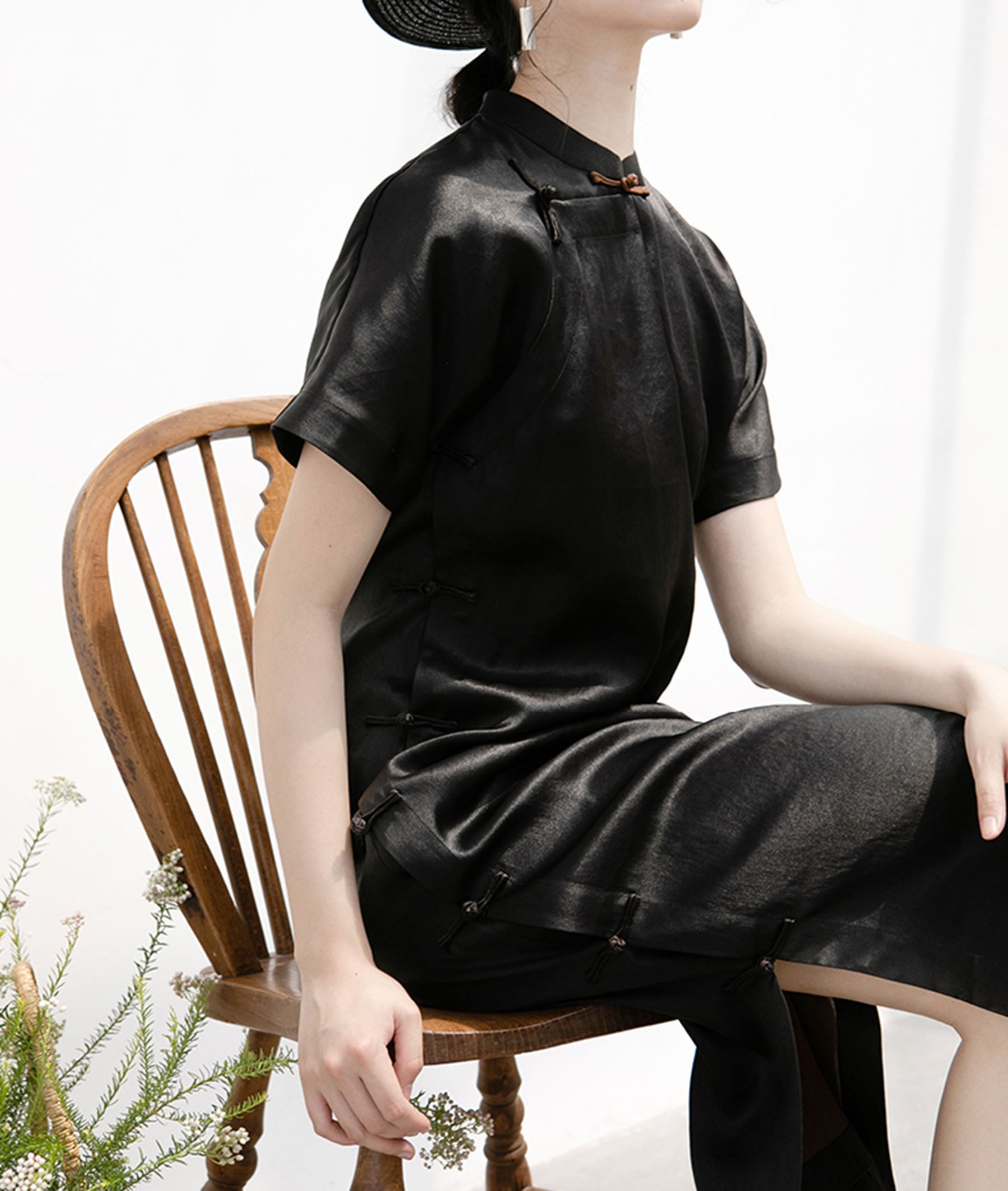 edoa Mud Silk Charmeuse Short Sleeves Qipao