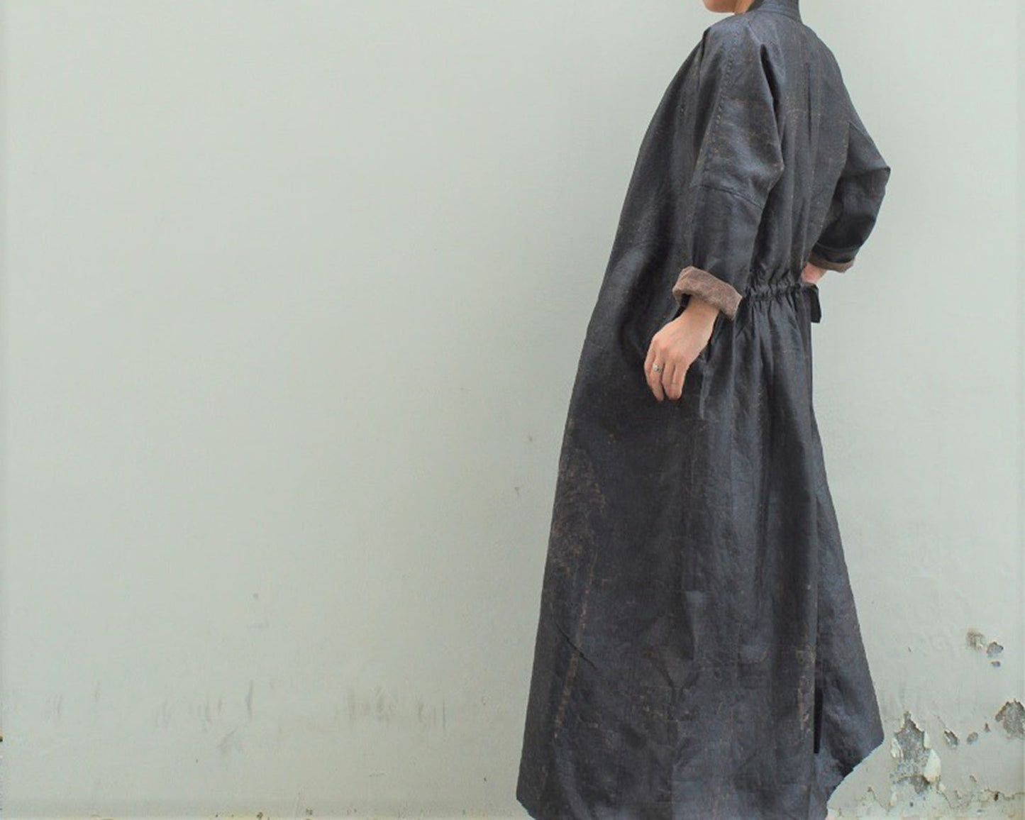 edoa Cracked Mud Silk Duster Coat 
