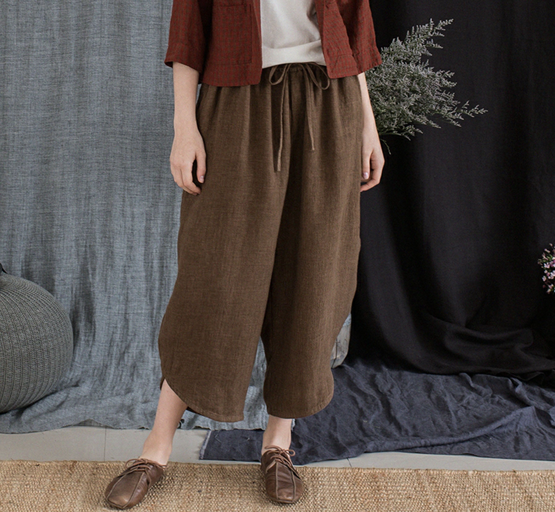 edoa Brown Twill Ramie Fisherman Pants