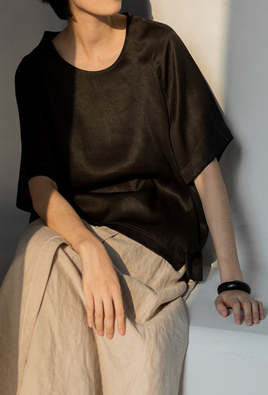 edoa Loose Fitting Mud Silk Crepe Satin Tee