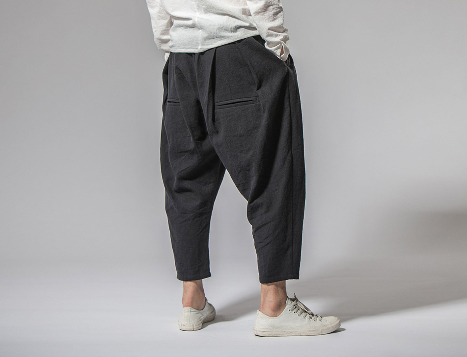 edoa Pleated Linen Cotton Blend Pants