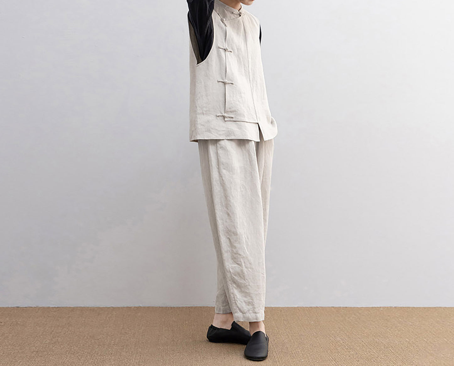 edoa Twill Flax Linen Tapered Pants with Elastic Waistband