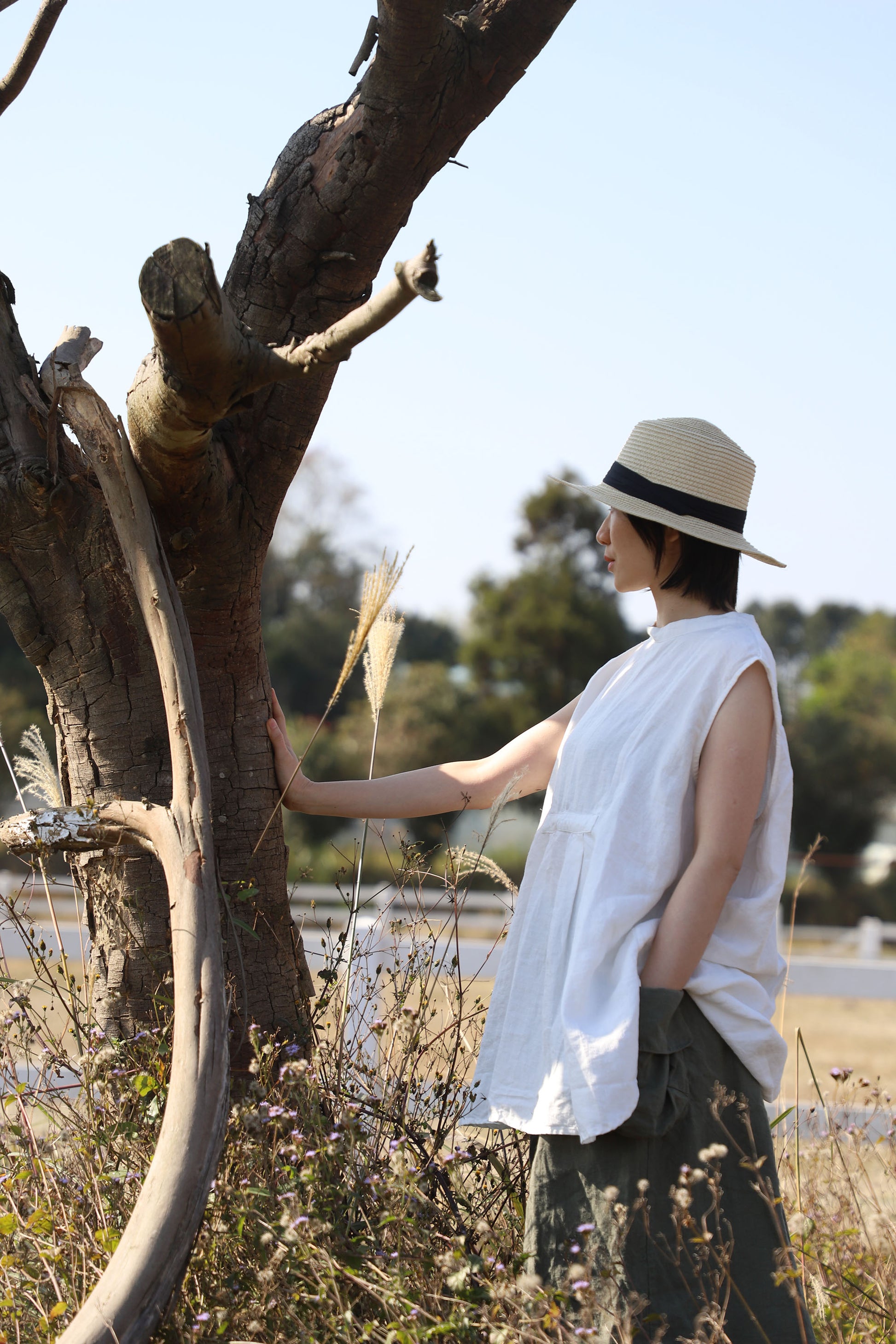 edoa White Oversized Linen Sleeveless Swing Top with Band Collar